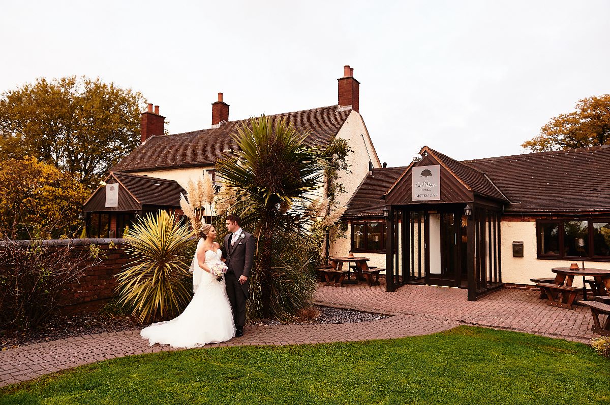 Gallery Item 5 for Oak Farm Hotel