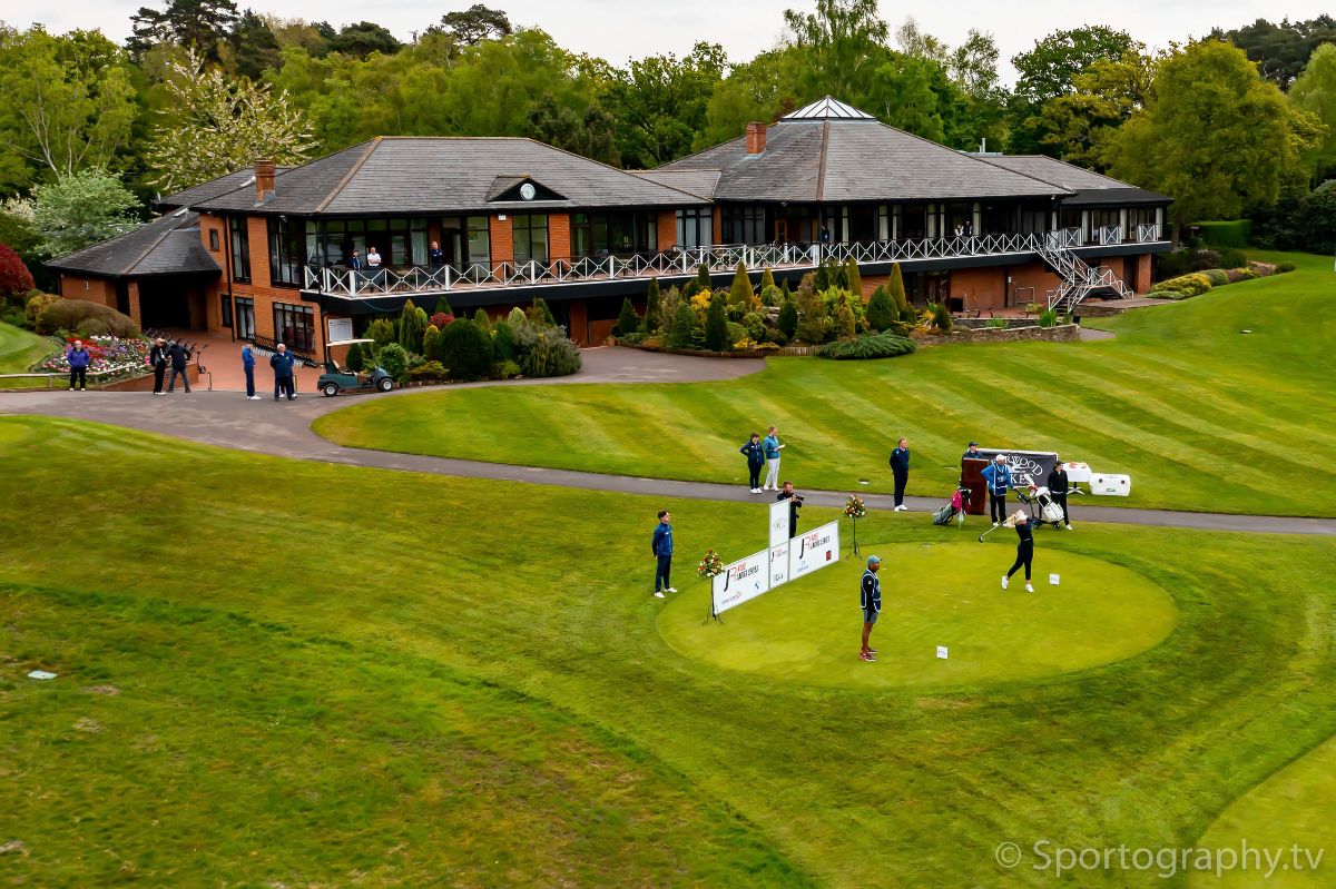 Gallery Item 2 for Bearwood Lakes Golf Club