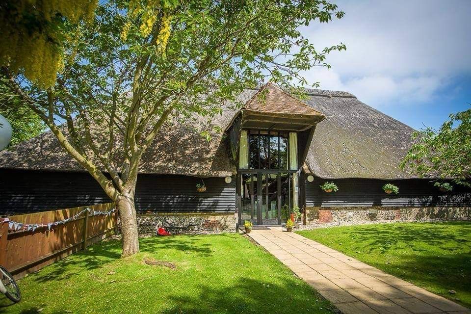 Gallery Item 8 for Farthingloe Barn